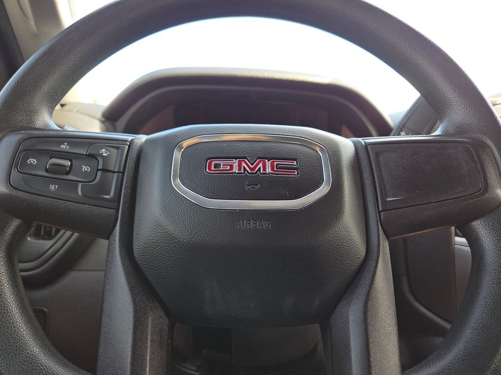 Used 2022 Black GMC Pro image 22