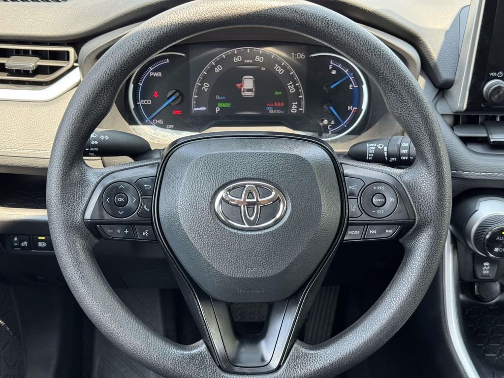 Used 2025 Silver Toyota XLE image 10