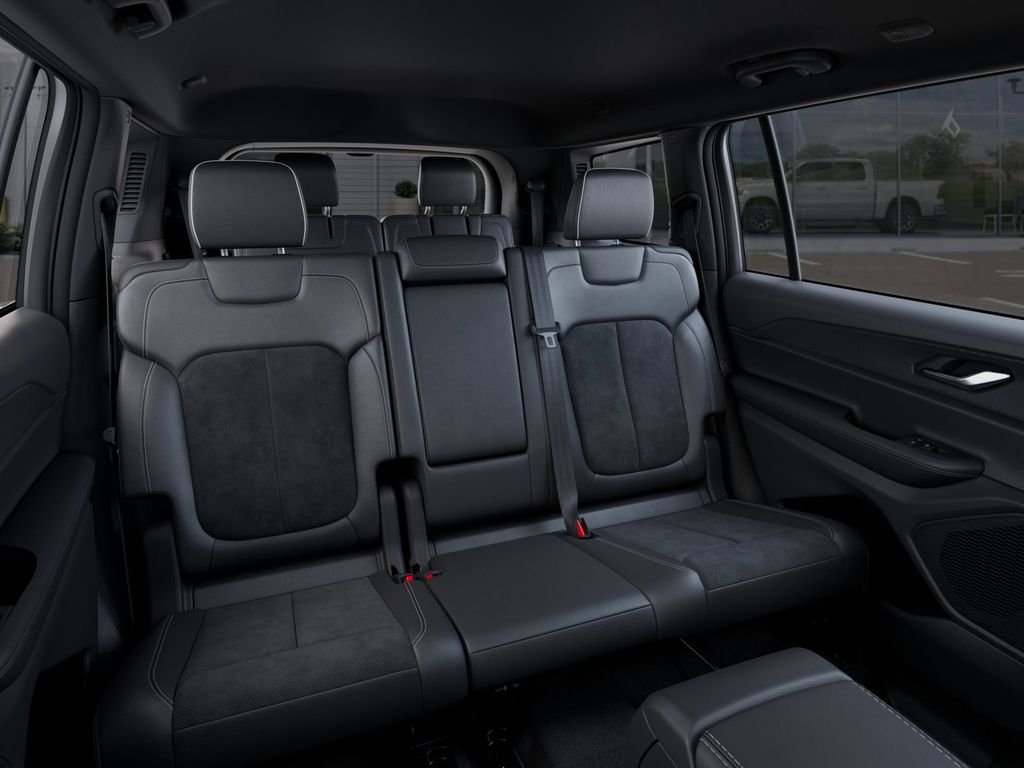 2025 Jeep Grand Cherokee L Altitude - Photo 15