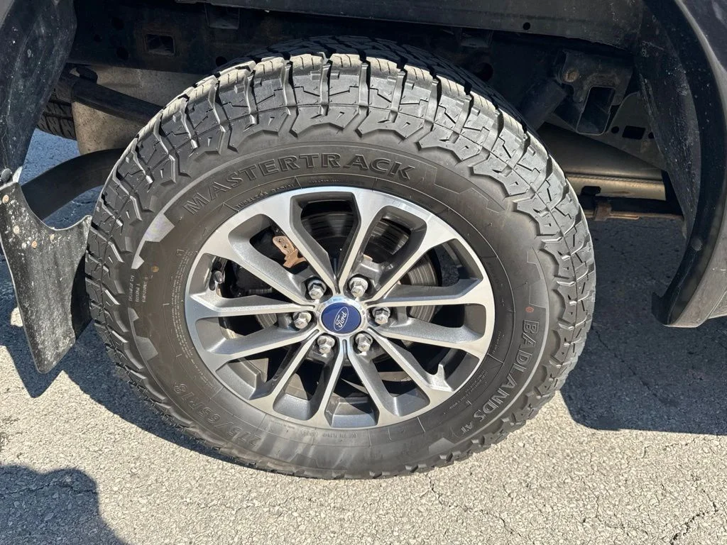 Certified Used 2018 Shadow Black Ford XLT image 42