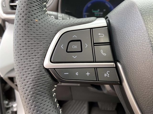 Used 2025 Silver Toyota XSE image 17