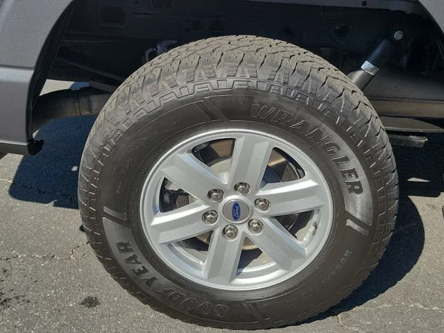 Certified Used 2023 Gray Metallic Ford XLT image 6