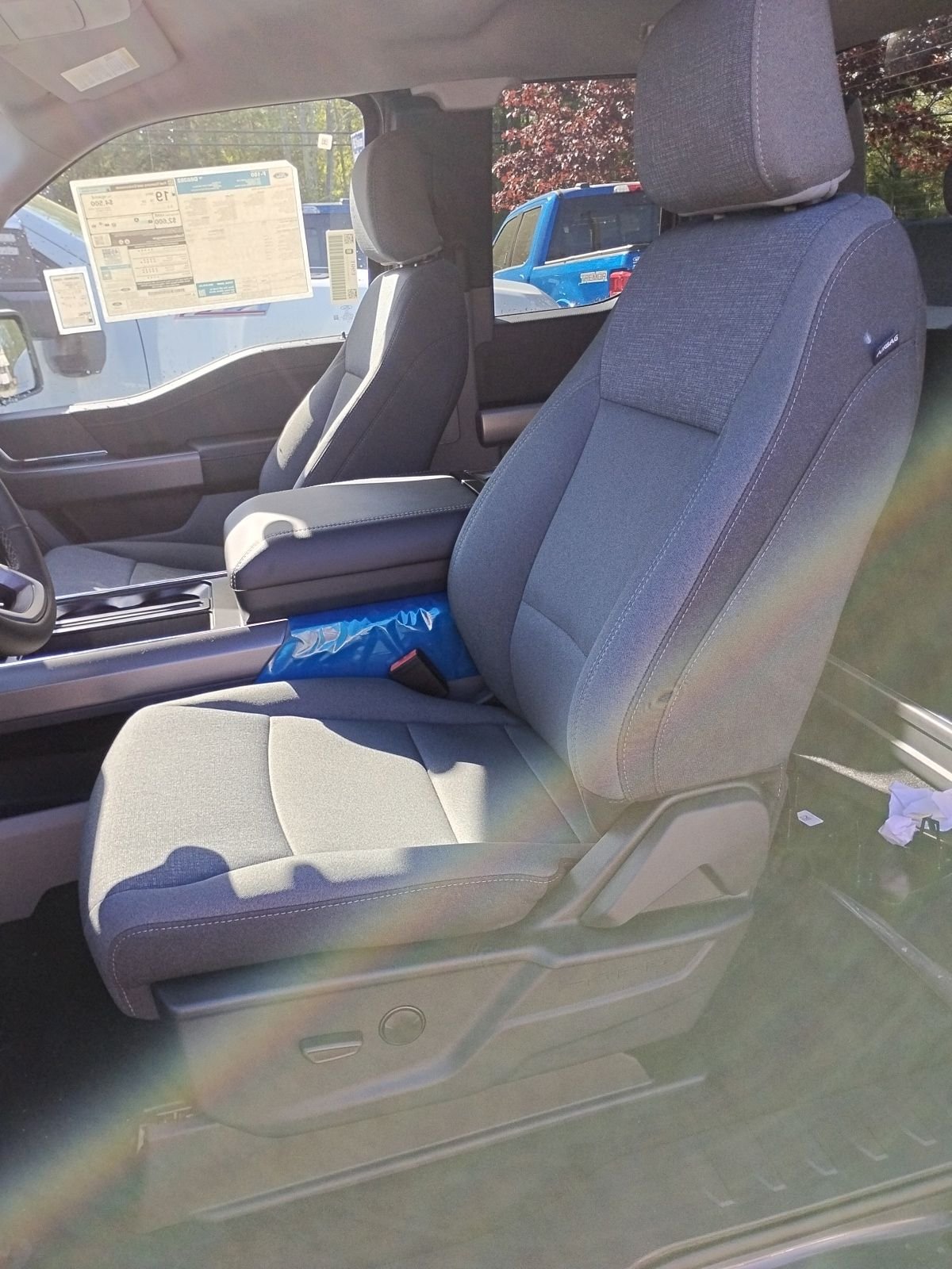 New 2026 Carbonized Gray Metallic Ford XLT image 17