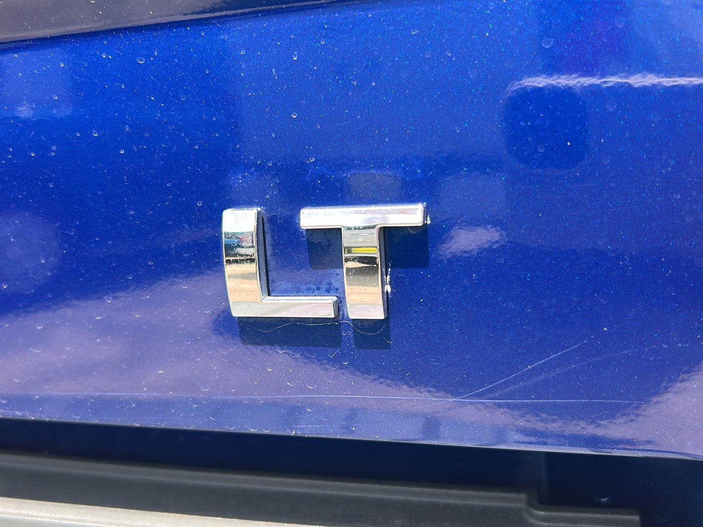 Used 2014 Blue Topaz Metallic Chevrolet LT image 30