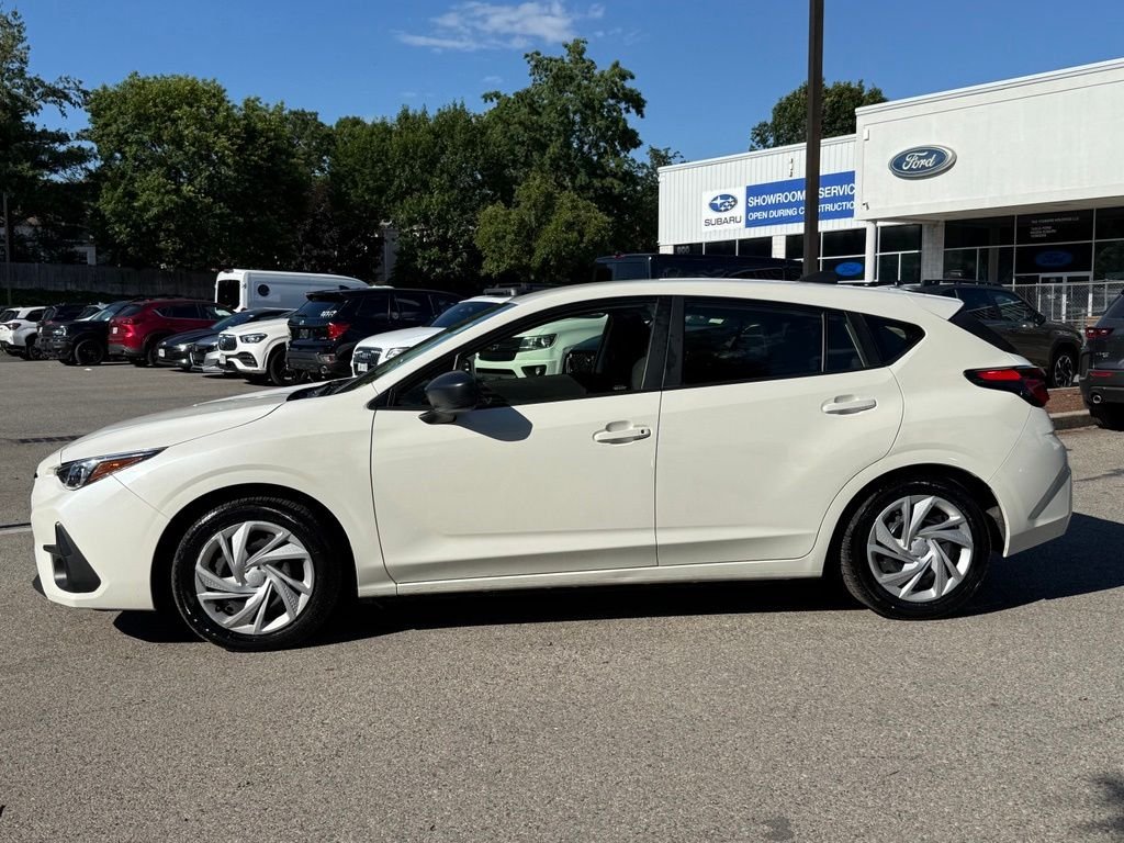 Used 2024 White Subaru Base image 5