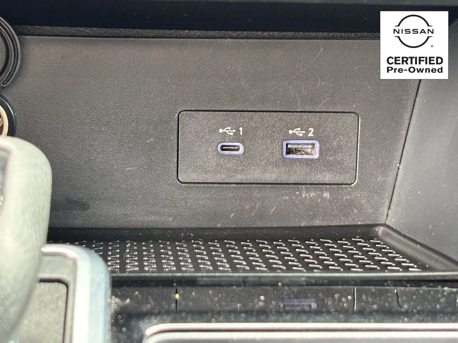 Used 2025 Deep Ocean Blue Pearl Nissan SV image 23