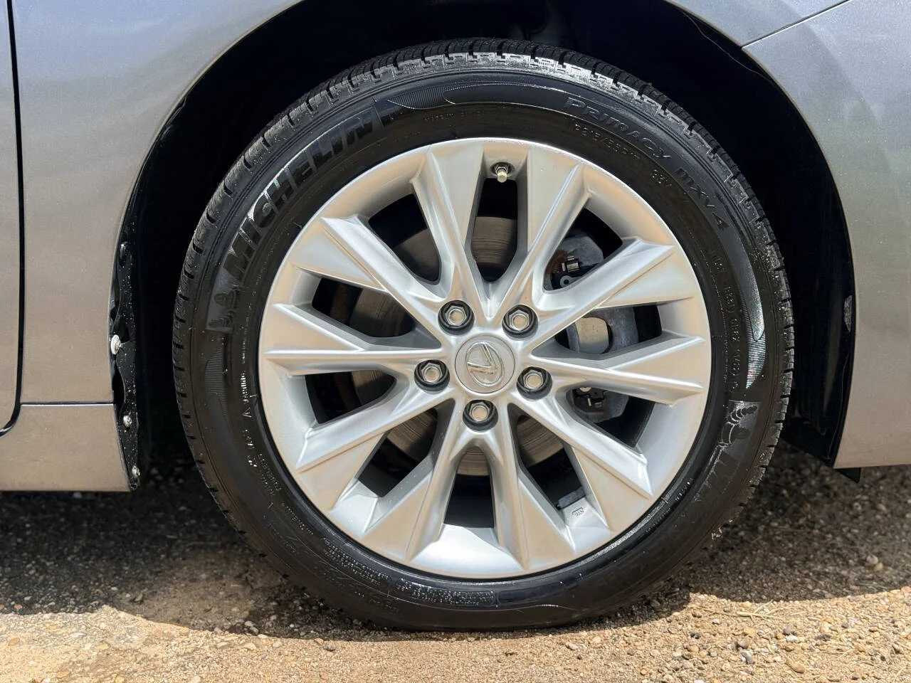 Used 2013 Gray Lexus Base 4dr Sedan image 9