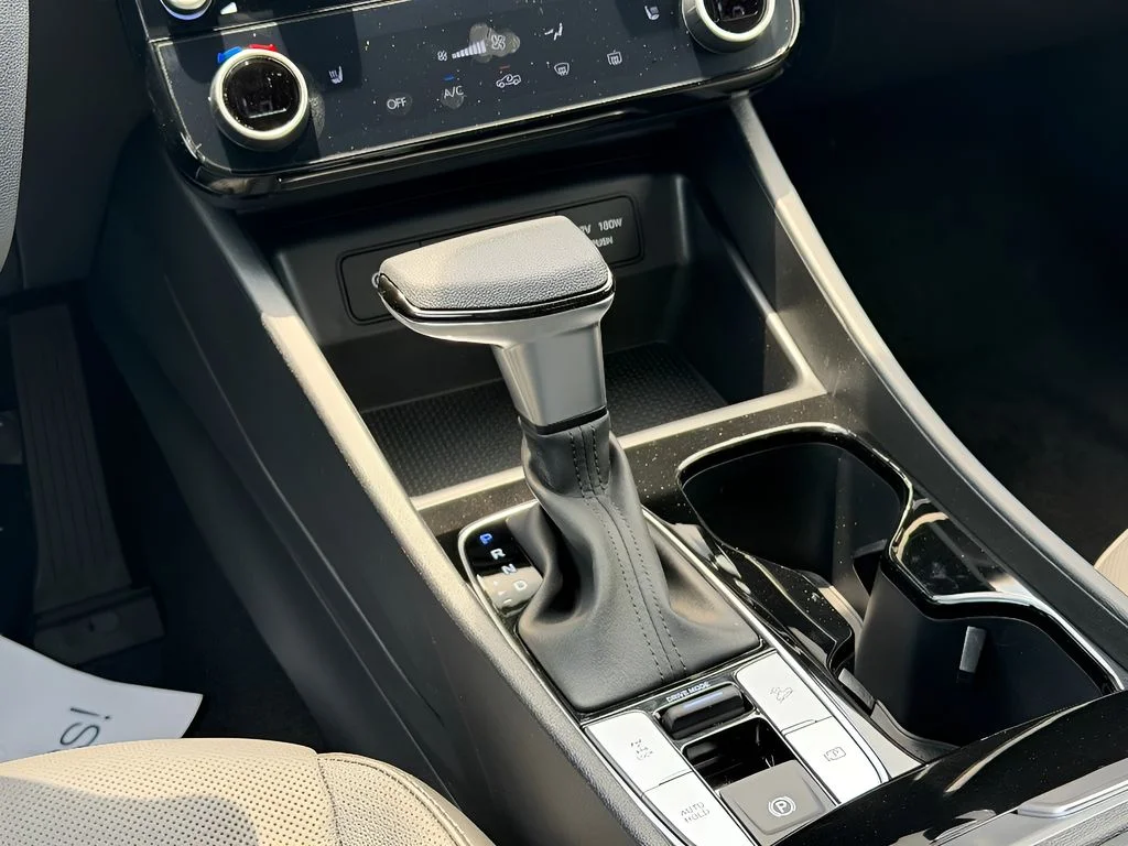 New 2026 Phantom Black Hyundai SEL image 17