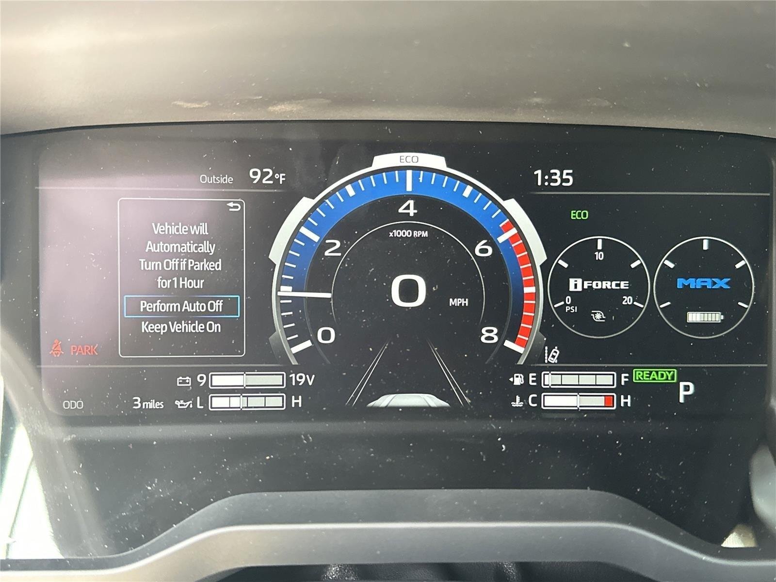 New 2026 Wind Chill Pearl <sup>1</sup> Toyota Tundra Platinum image 13