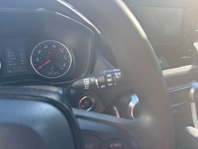 Used 2019 Blue Toyota XLE image 33