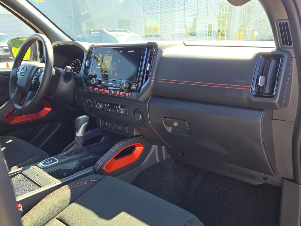 Certified Used 2026 White Nissan PRO-4X image 7