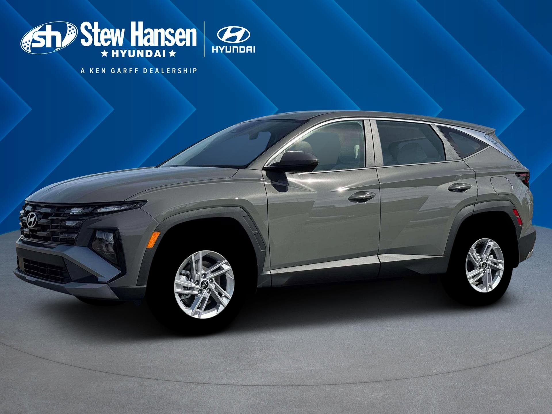 New 2026 Hampton Gray Hyundai SE image 2