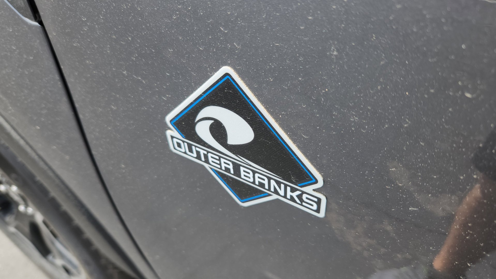 New 2026 Carbonized Gray Metallic Ford Outer Banks image 11