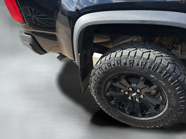 2022 Chevrolet Colorado ZR2 - Photo 25