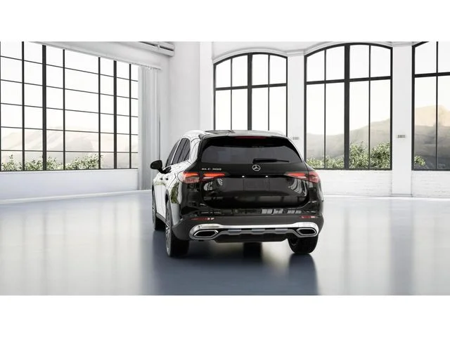 New 2027 Black Mercedes-Benz GLC 300 image 27