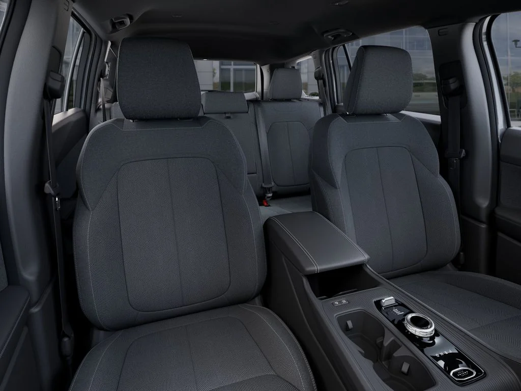 New 2026 Bright White Clear-Coat Exterior Paint Jeep Laredo image 17