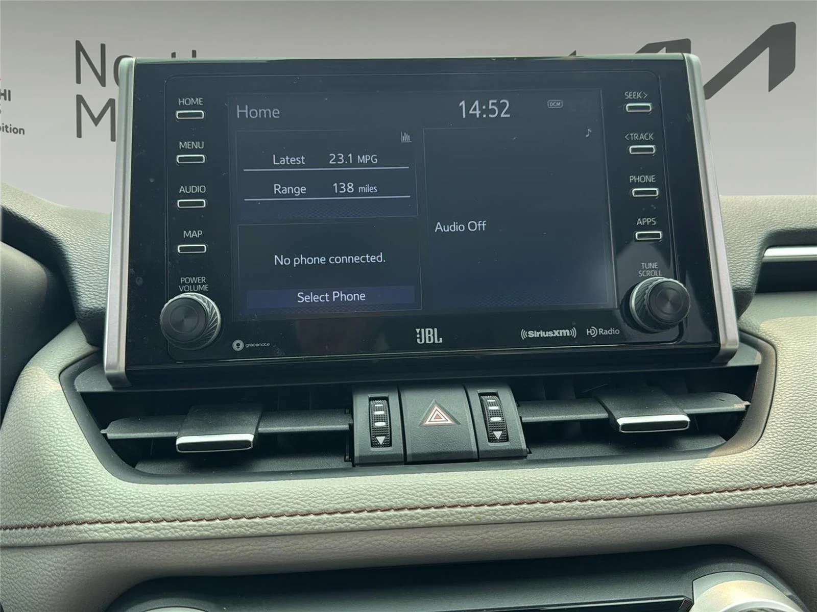 Used 2019 Silver Sky Metallic Toyota XLE Premium image 13