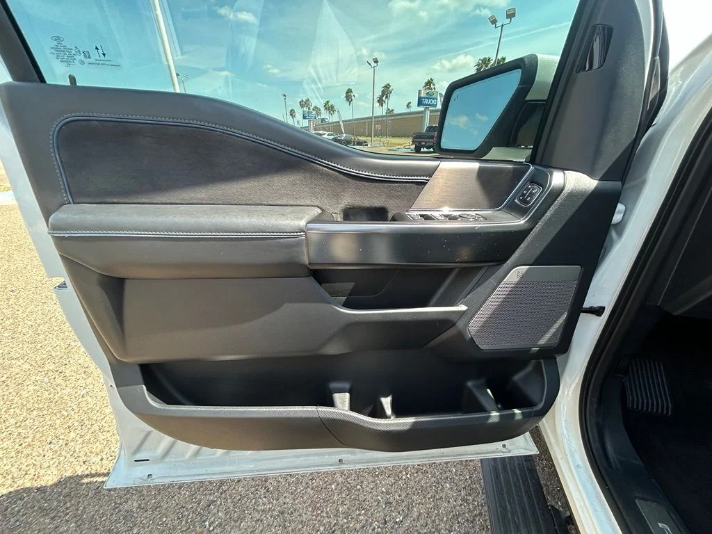 Used 2024 White Ford Platinum image 11