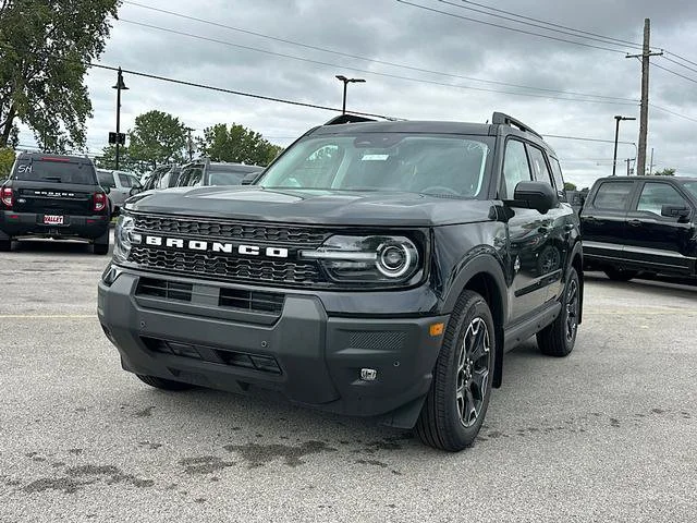 New 2026 Shadow Black Ford Outer Banks® image 3