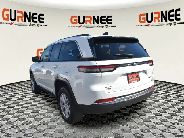 Used 2023 White Jeep Limited image 6