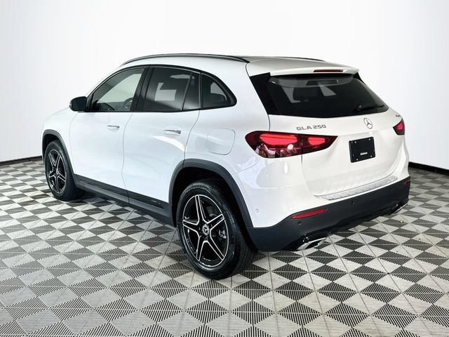 New 2026 Polar White Mercedes-Benz GLA 250 image 36