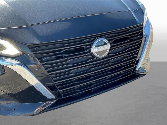 Used 2025 Black Nissan 2.5 SV image 31
