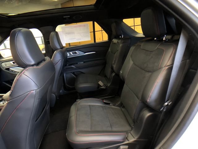 New 2026 Space White Metallic Ford ST image 22