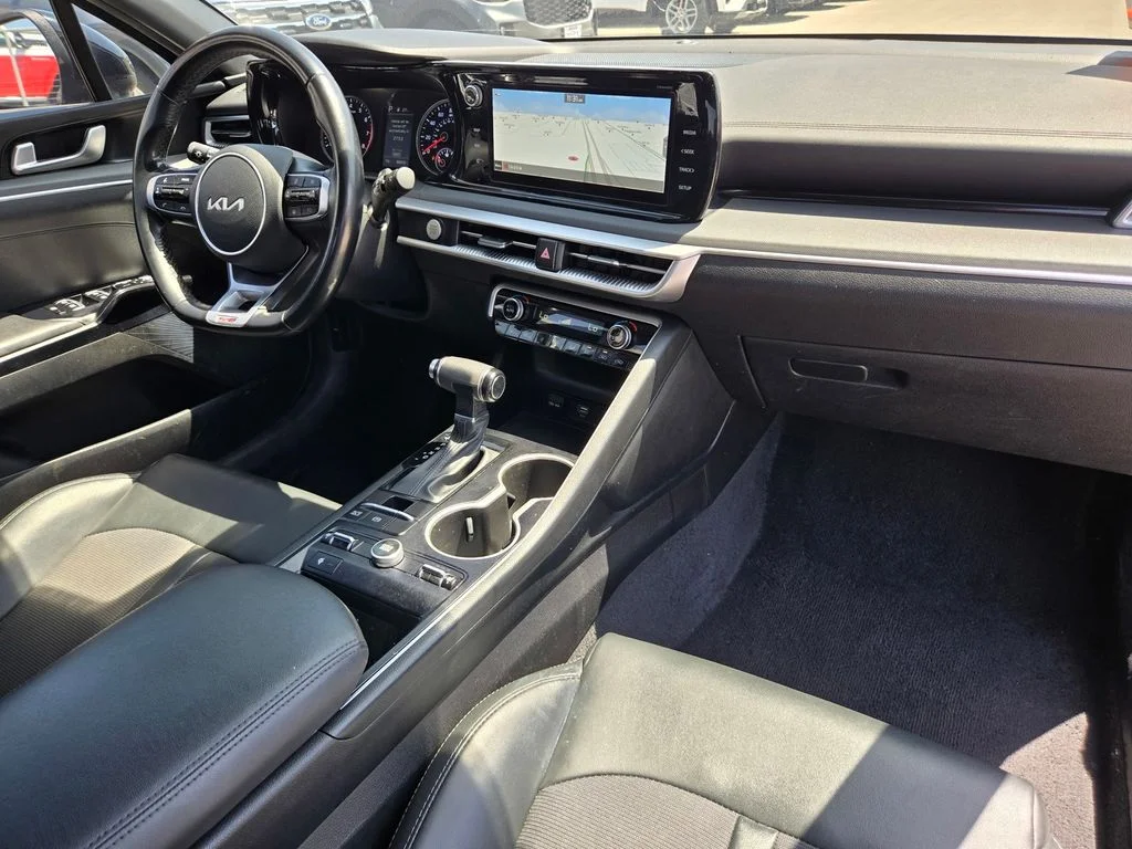 Used 2022 Ebony Black Kia GT-Line image 7