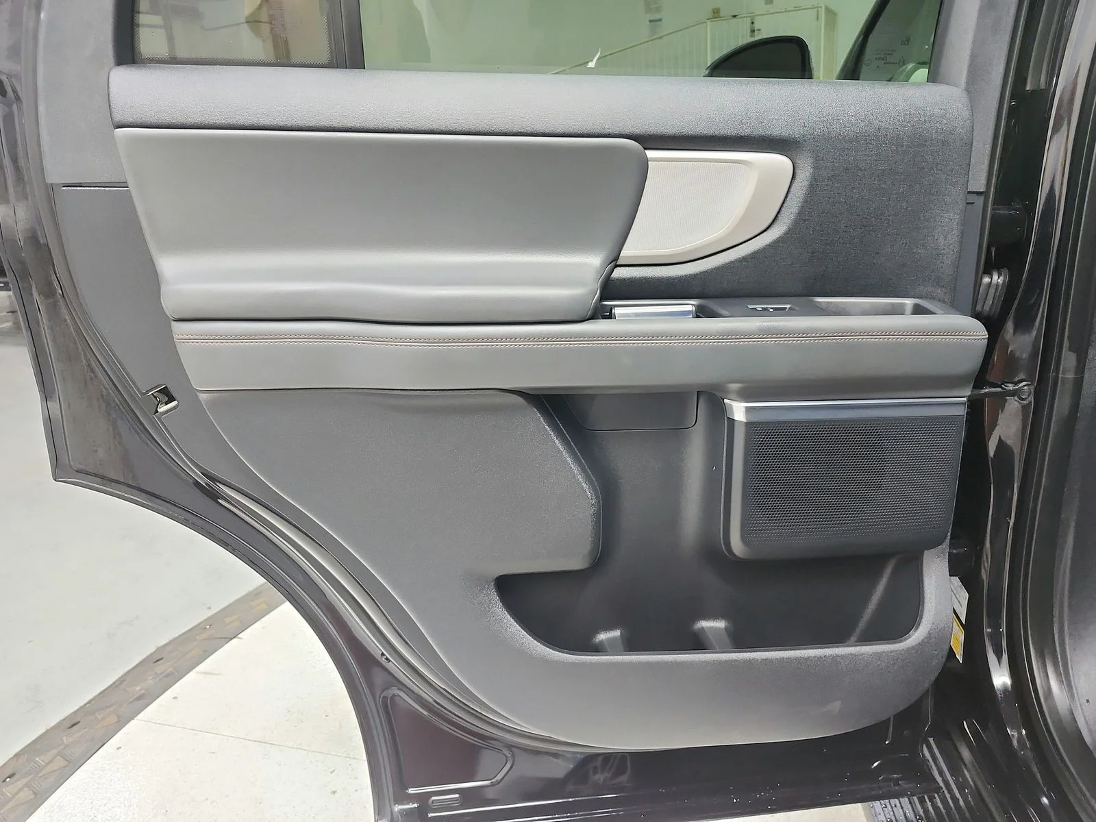 Used 2025 Black Ford Active image 44