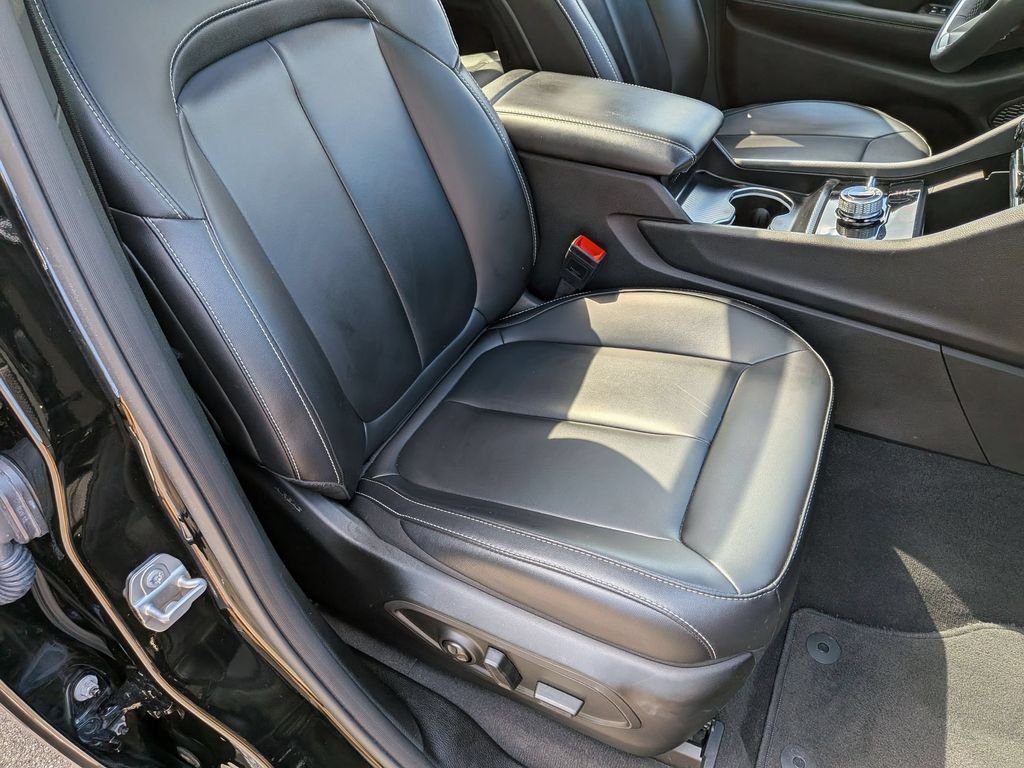 Used 2025 Black Jeep Limited image 31