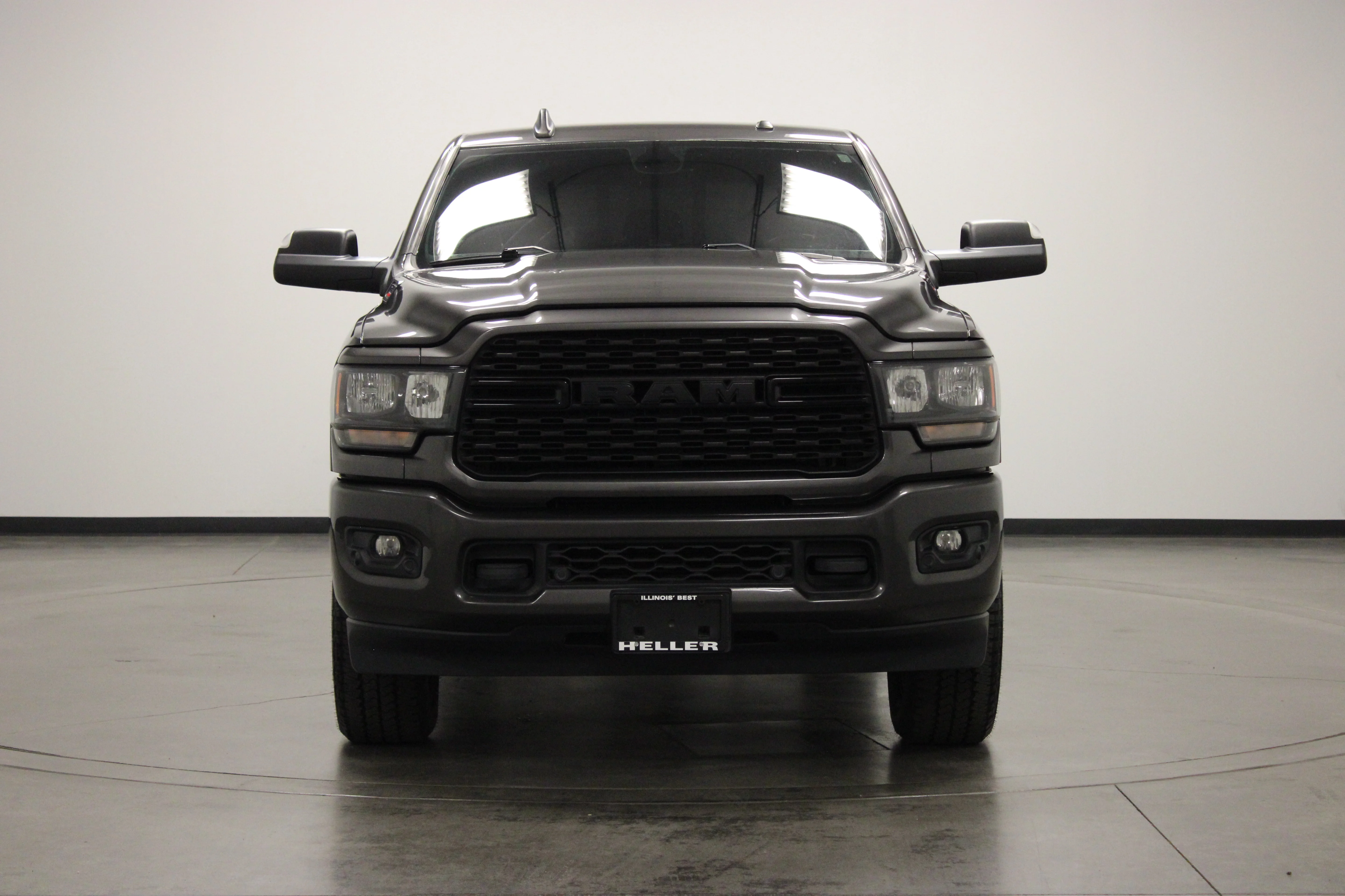 Used 2022 Granite Crystal Metallic Clearcoat Ram Big Horn image 3