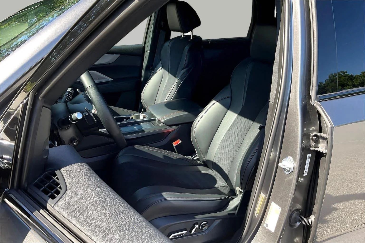 2026 Acura MDX A-Spec Package - Photo 16