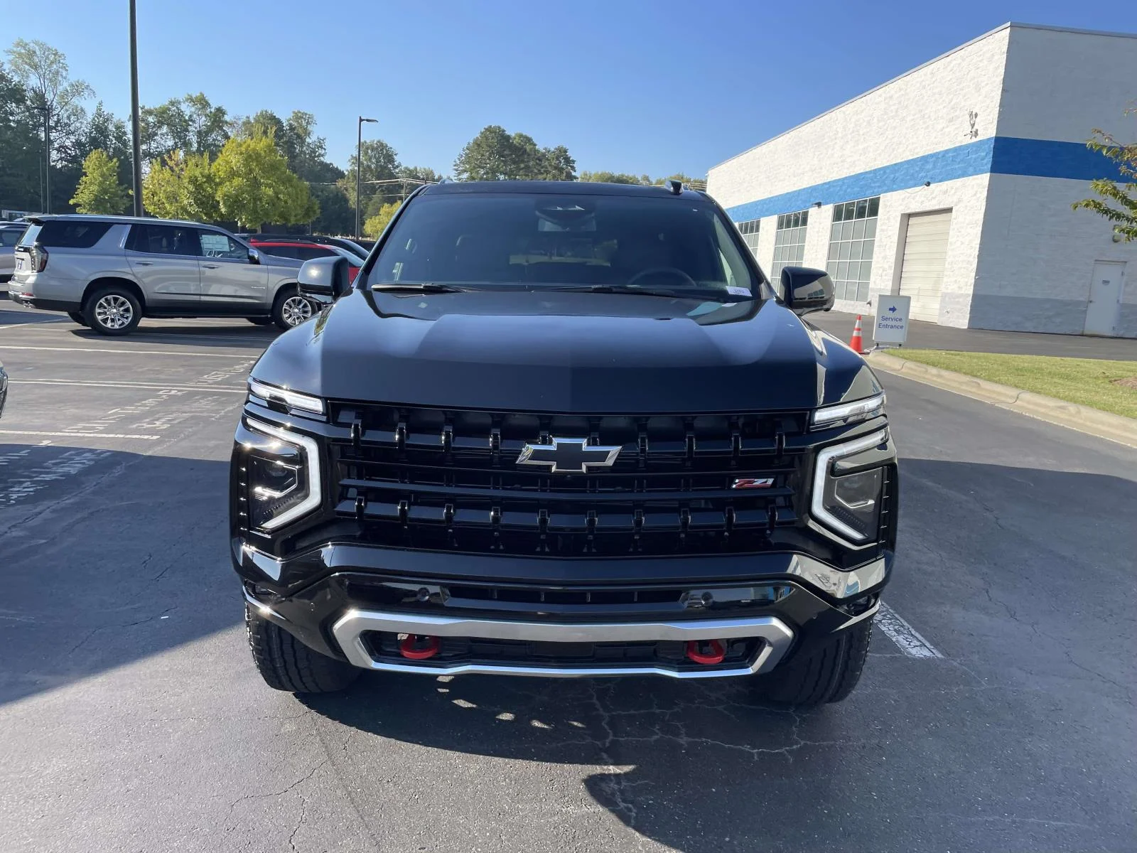New 2027 Black Chevrolet Z71 image 2