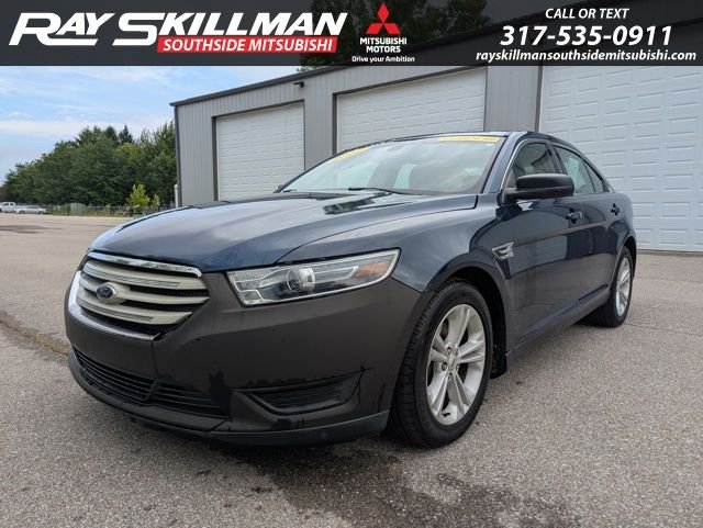 2017 Ford Taurus SE FWD's photo