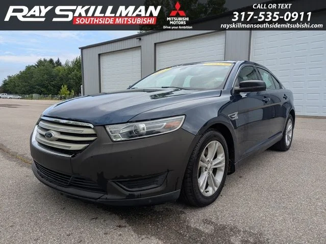 2017 Ford Taurus SE