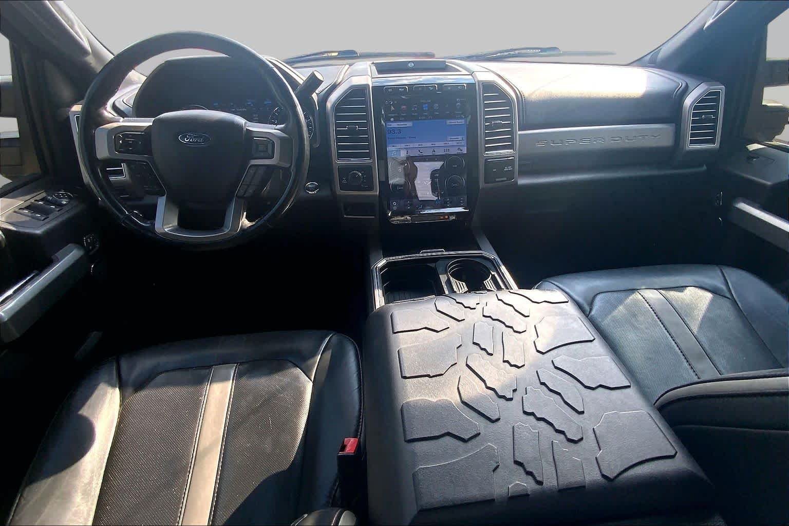 Used 2019 Agate Black Metallic Ford Platinum image 16