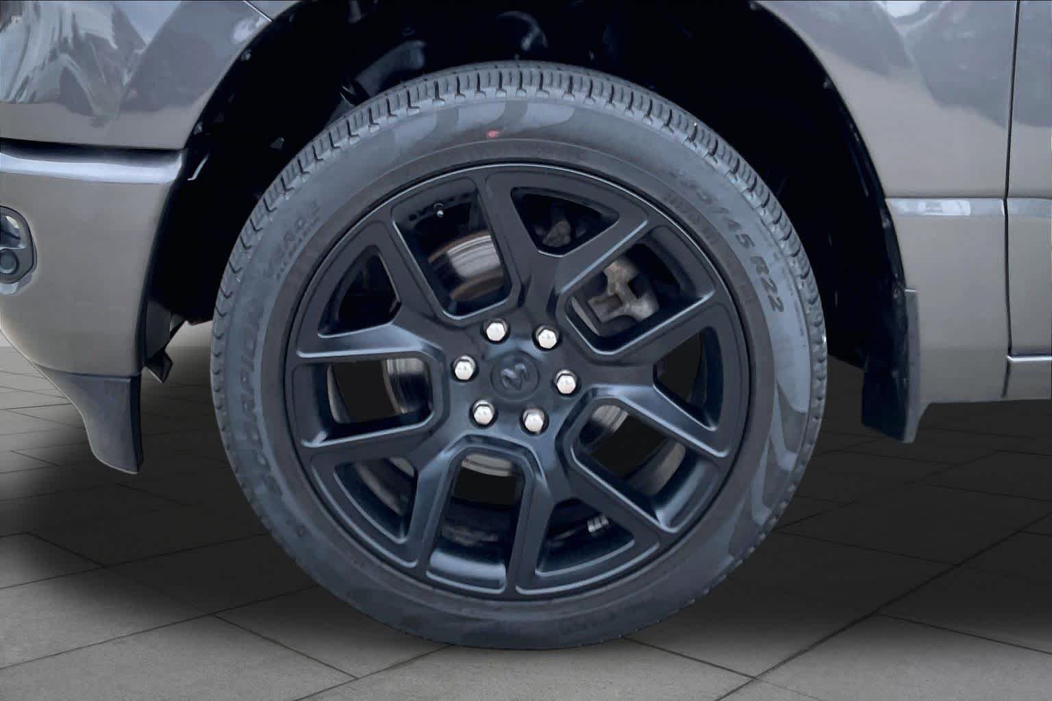 Used 2023 Granite Crystal Metallic Clearcoat Ram Laramie image 11