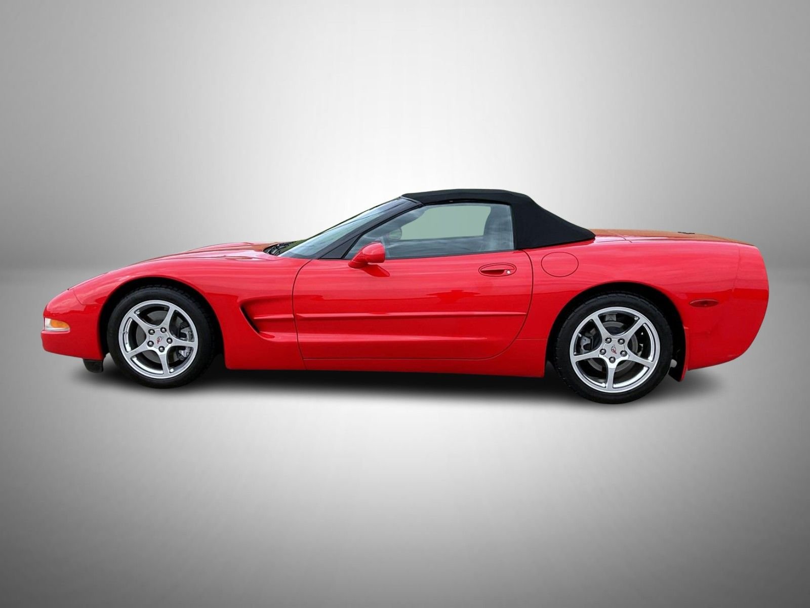 Used 2004 Red Chevrolet Base image 8