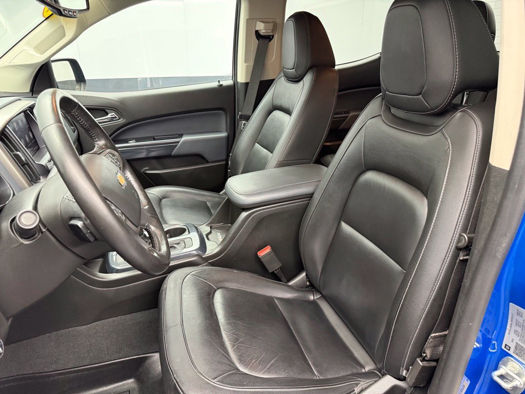 Used 2021 Blue Chevrolet Z71 image 58