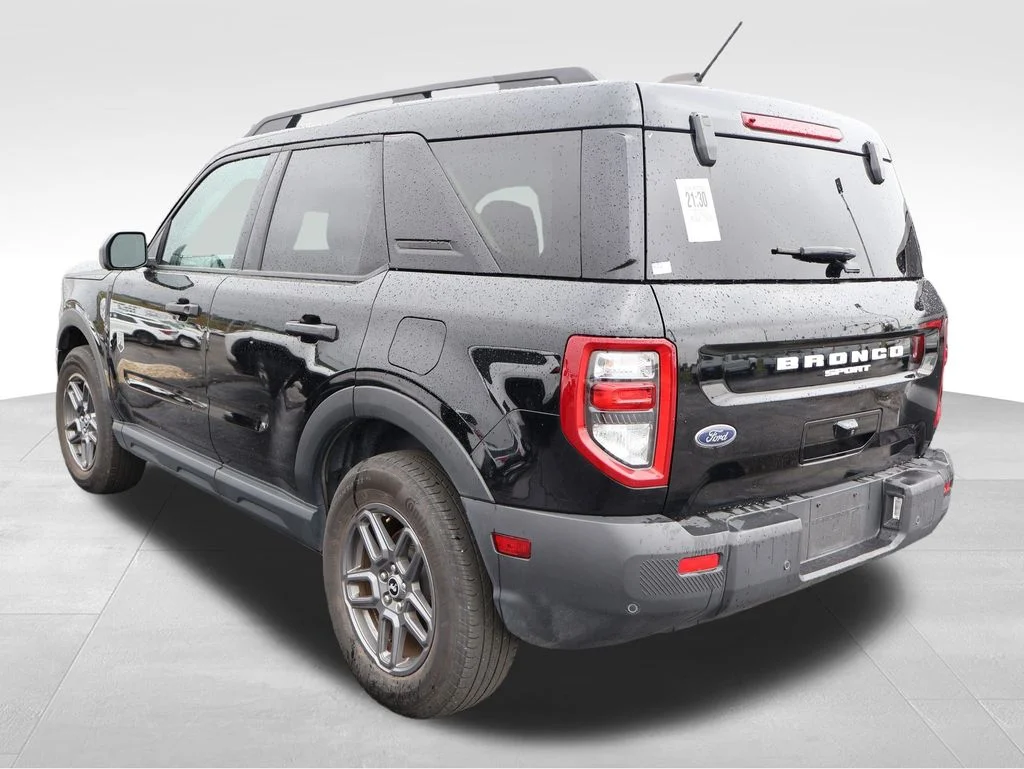 Used 2025 Shadow Black Ford Big Bend image 23