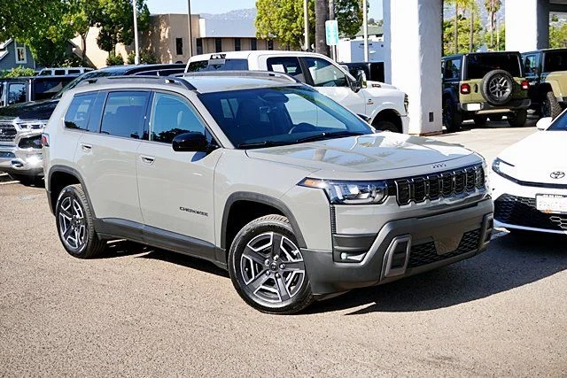 New 2026 Sting-Gray Clear-Coat Exterior Paint Jeep Laredo image 2
