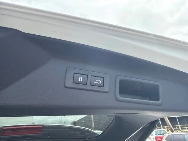 New 2026 CRYSTAL WHITE PEARL Subaru Premium image 11