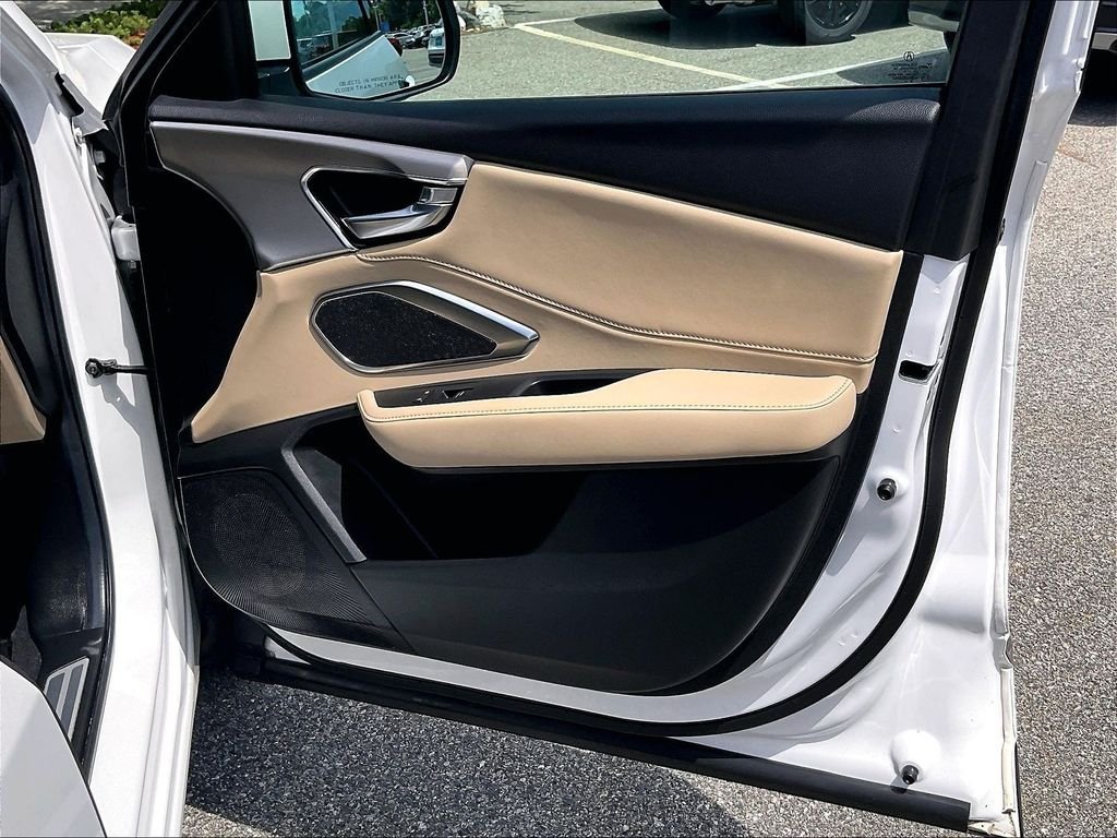 Used 2020 White Acura Base image 12