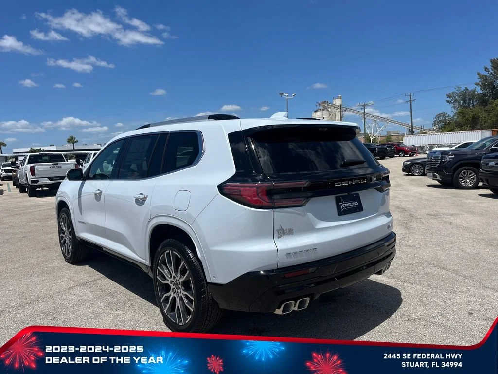 New 2026 Glacier White Tricoat GMC Denali Ultimate image 5