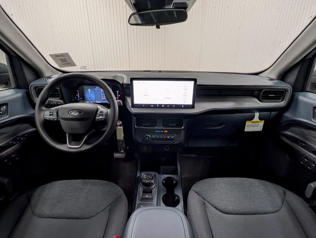 New 2026 Oxford White Ford XL image 3