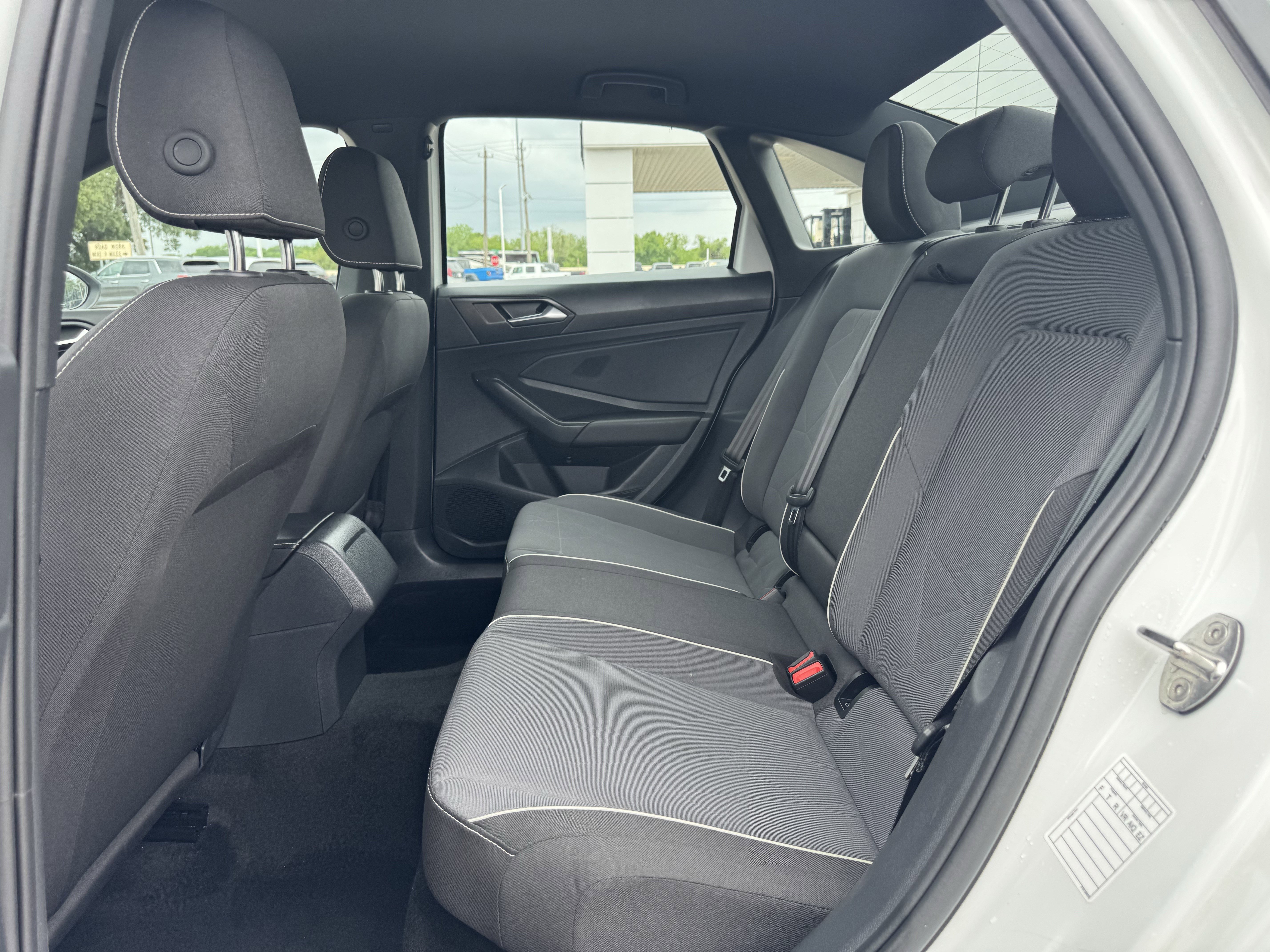 Used 2025 White Volkswagen Sport image 27