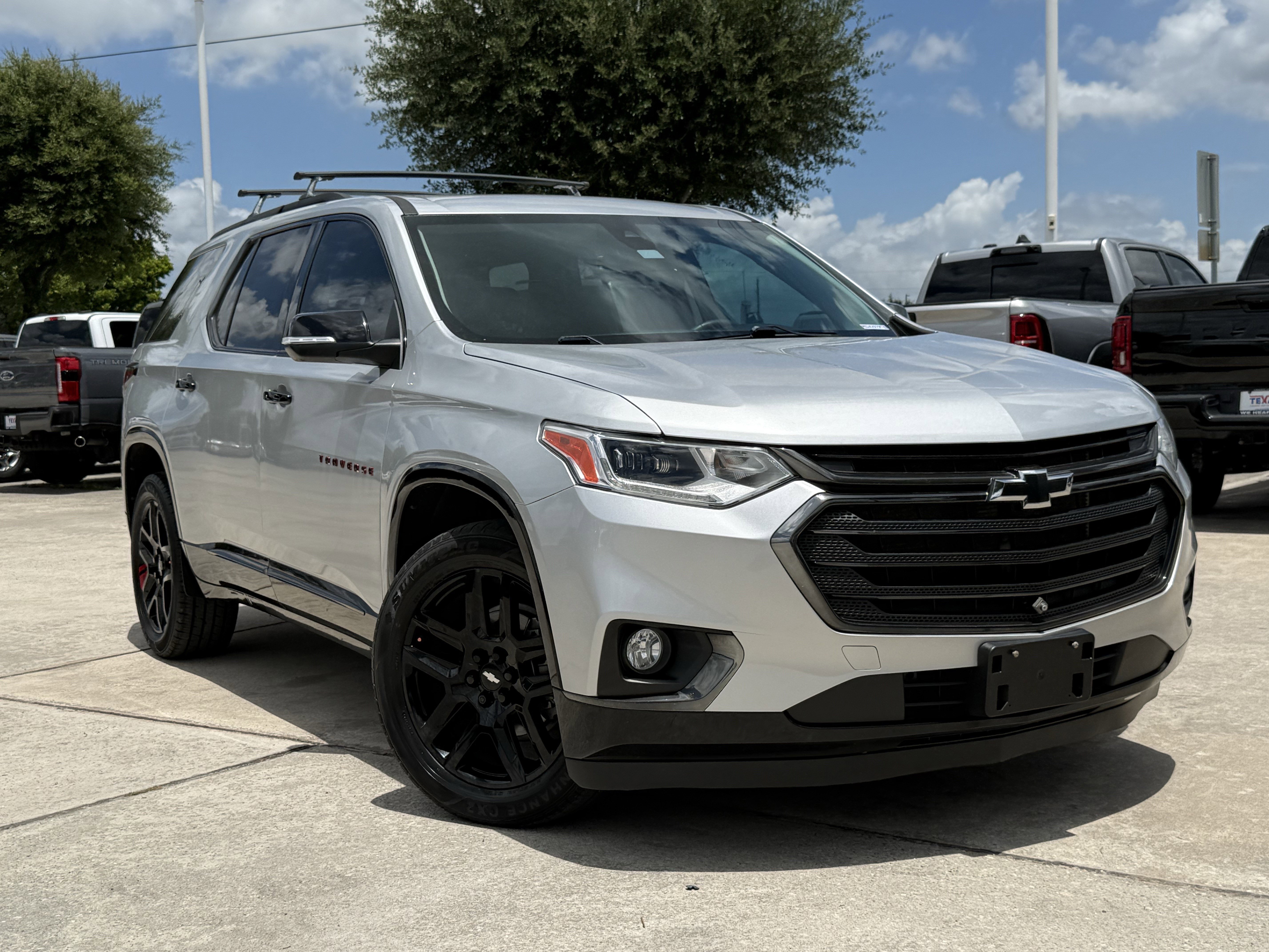 Used 2021 Silver Ice Metallic Chevrolet Premier image 2