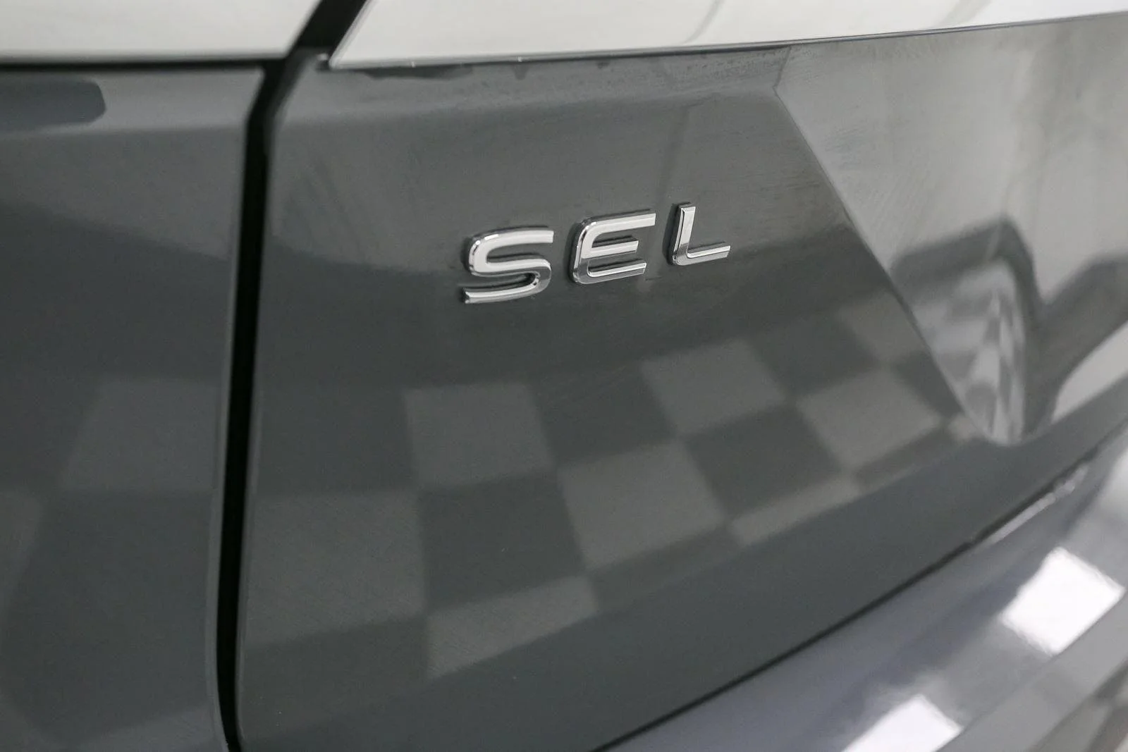 New 2026 Pure Gray Volkswagen 2.0T SEL Premium R-Line image 11
