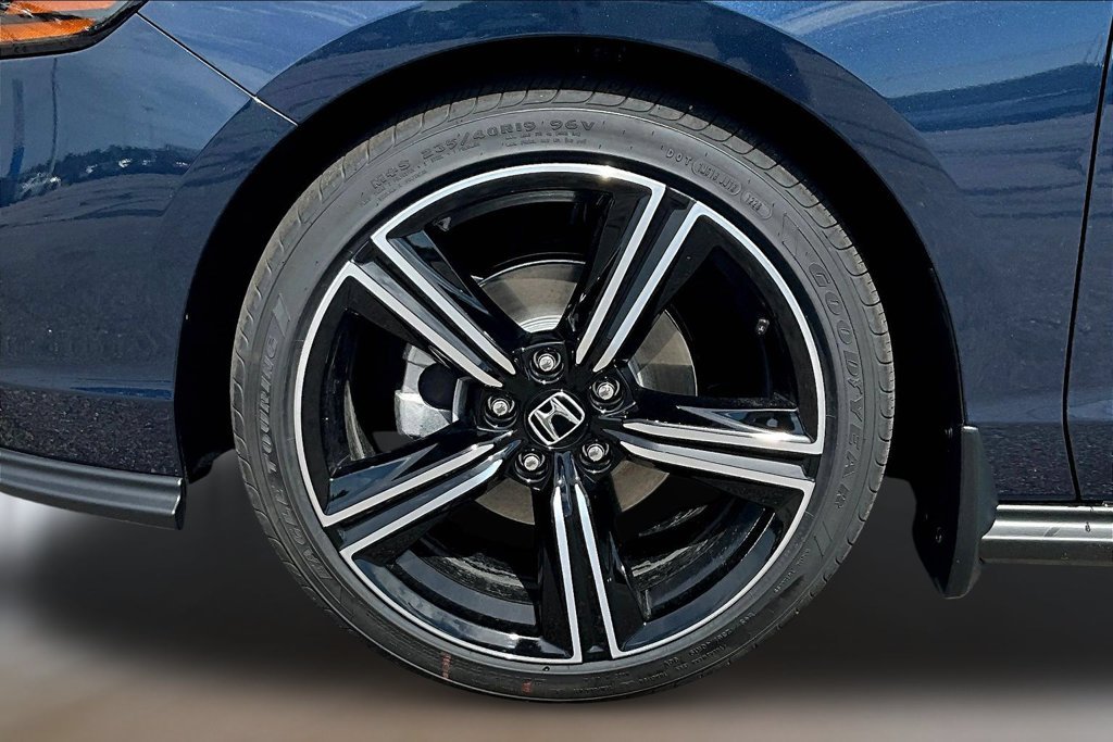 New 2026 Canyon River Blue Metallic Honda SE image 12