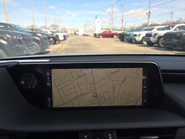 2019 Lexus ES 350 - Photo 20